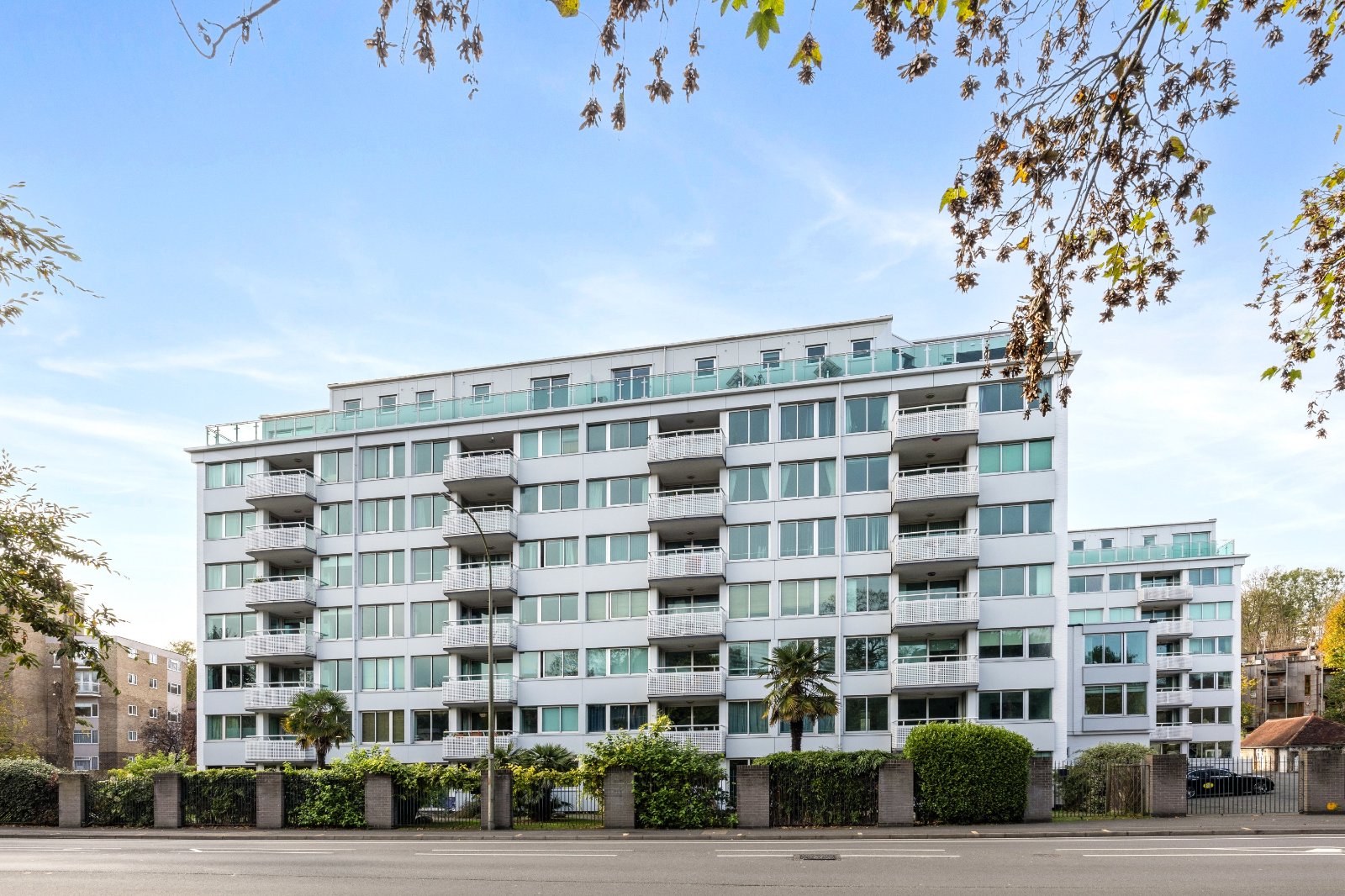 London Road, Preston Village, Brighton, East Sussex, BN1